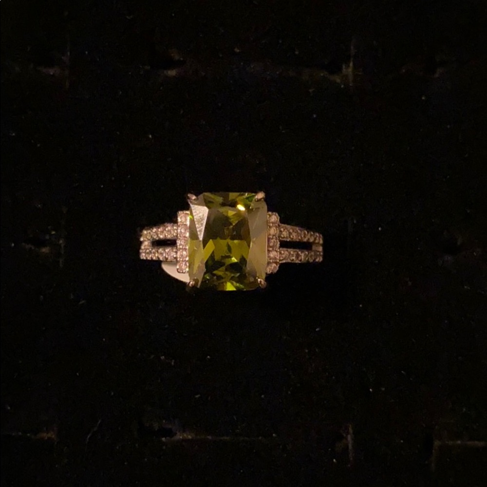 Green ring